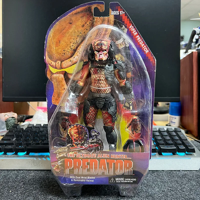 Genuine 22cm Neca Predator Machiko Hornhead Enforcer Theultimate Alien Huinter Anime Figure Model First Edition Decorat Toy Gift