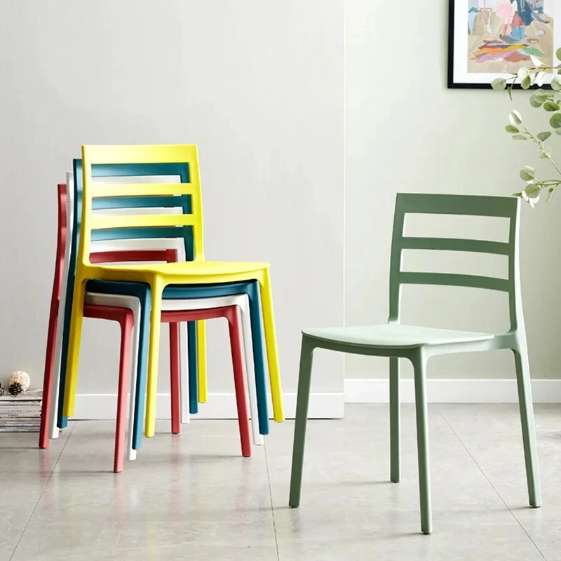 Ultralight Beautiful Dining Chairs Plastic Nordic Office Gaming Dining Chairs Modern Luxury Cadeiras De Jantar Furnitures