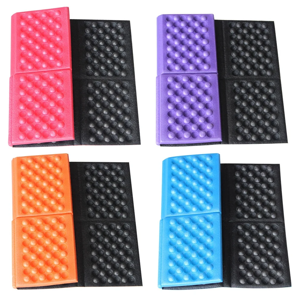 

4Pcs Portable Xpe Picnic Blanket Waterproof Dampproof Foldable Ground Mat for Outdoor Camping Beach Travel Picnic Blanket