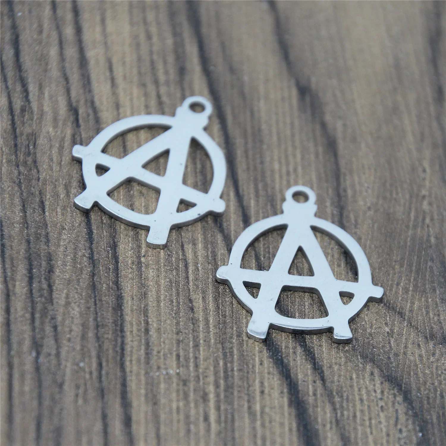 5piece/lot Anarcho Collectivism Charm Anarchy Stainless Steel Pendant 28x22mm