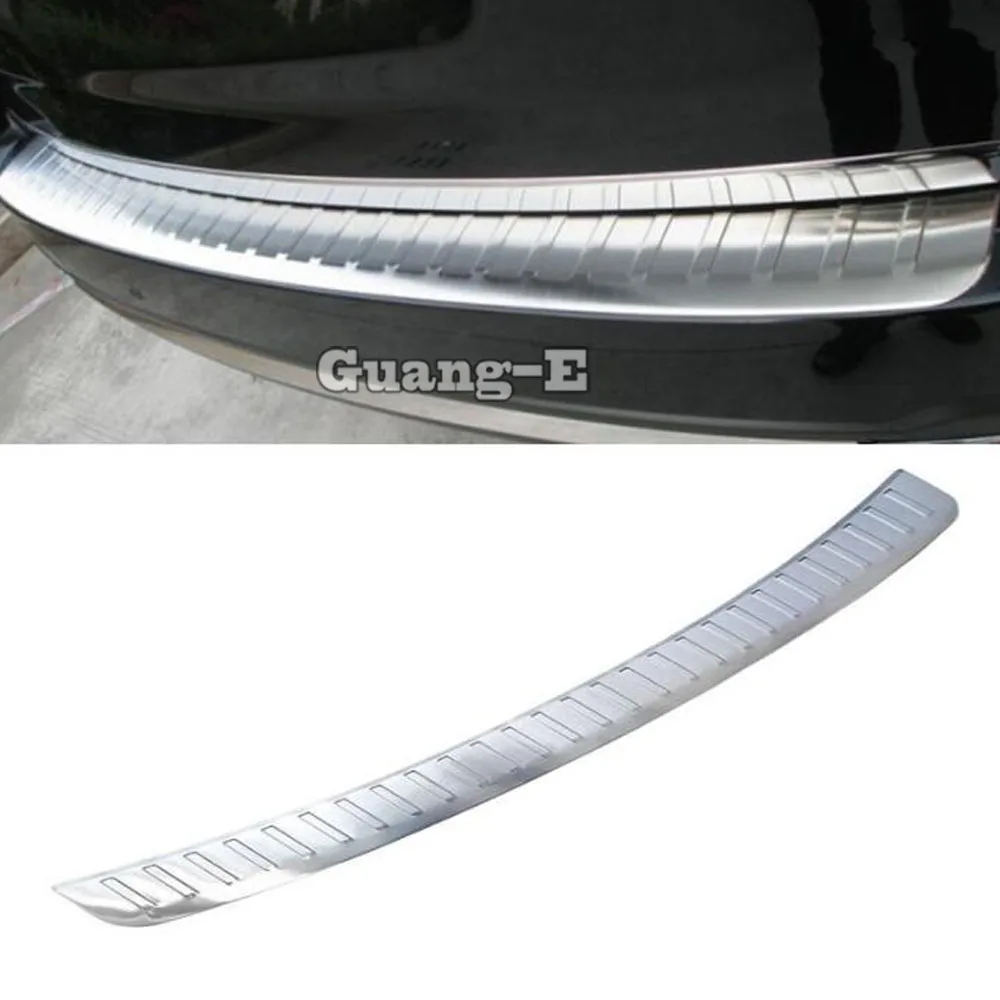 

For Subaru Forester 2013 2014 2015 2016 2017 2018 External Rear Bumper Trunk Trim Car Cover Stainless Steel Plate Pedal Stick