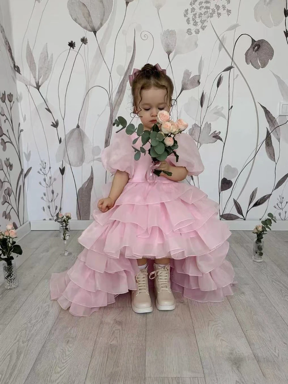 Lovely Flower Girl Dress For Wedding Pink Short Sleeve Layerted Ruffles With Bow Bridesmaid Birthday Celebration Eucharist Dress