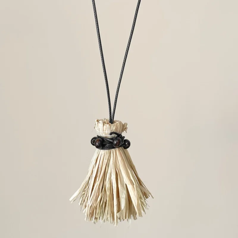 Handmade Raffia Grass Mini Broom Long Black Rope Necklace Simple Wear Fringe Hanging Pendant DIY Accessories 2025 New