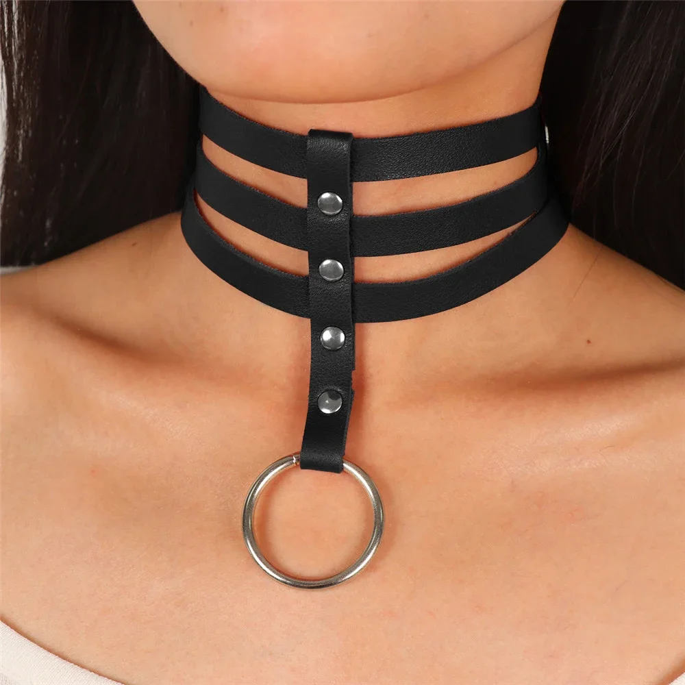 UYEE Black Multilayers Necklace Vintage Charm Gothic Spike Rivet Collar PU Leather Harajuku Women Punk Choker Necklace Party