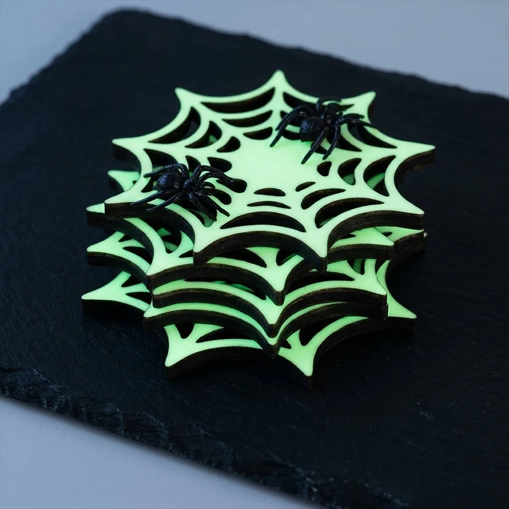 4/8PCS Anti-slip Glow-in-the-dark Coasters Dark Style Spooky Glowing Halloween Ghost Coasters Heatproof Luminous
