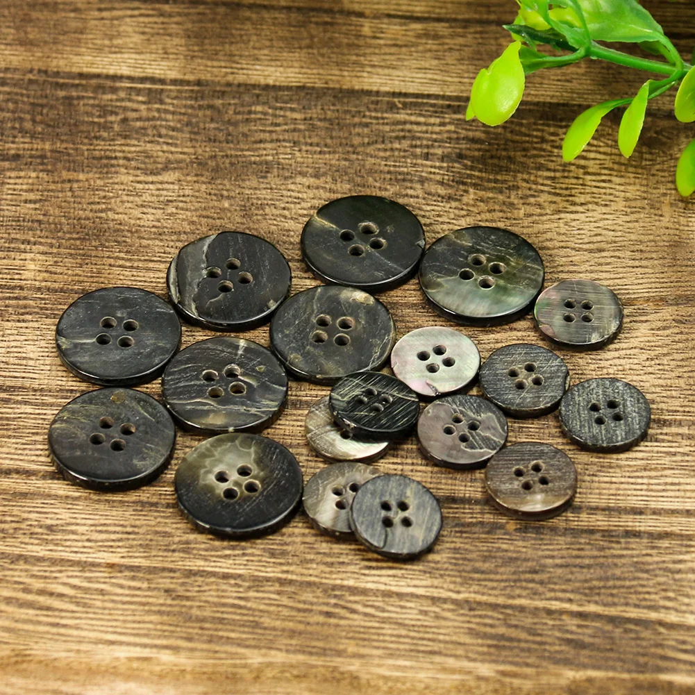 10PCS Natural black Mother of pearl Thin Edge 4 Hole Shirt Knit Sweater Sewing Scrapbook Accessories Clothing Decoration