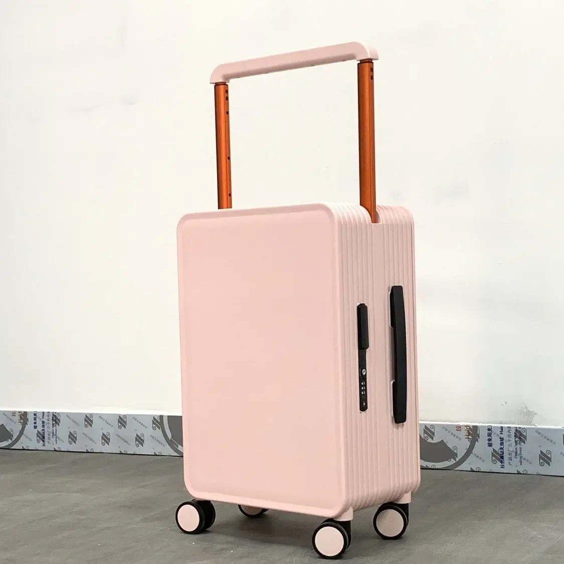 Wide Tie Rod Suitcase. Men's And Women's Fashion Good-Looking Suitcase, 20-inch Universal Wheel Business Middle Size Luggage.