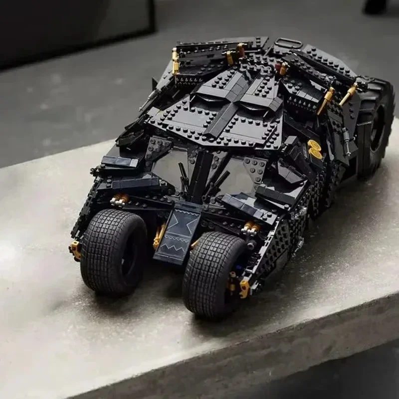 

1:10 Dark Knight Chariots Batmobile Model Building Blocks 2049 Mechanical Toys Boy Collection Assembly Gift