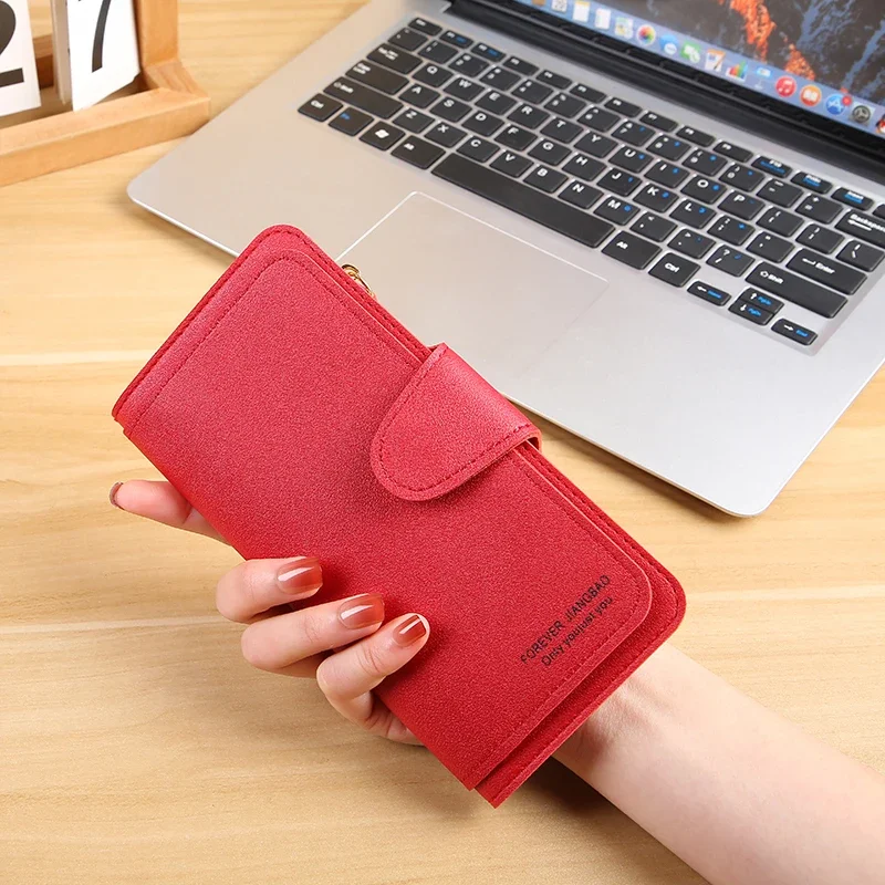 2024 New Long Women's Wallet Buckle Zero Wallet Soft Card Phone Bag Handheld Cross border Trend