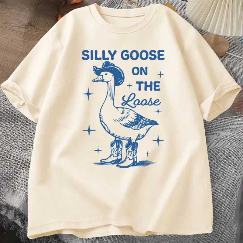 愚かなガチョウのルーズ Tシャツ女性のためのおかしいカウガールウエスタン Tシャツファッションラウンドネックグラフィック夏の Tシャツ服