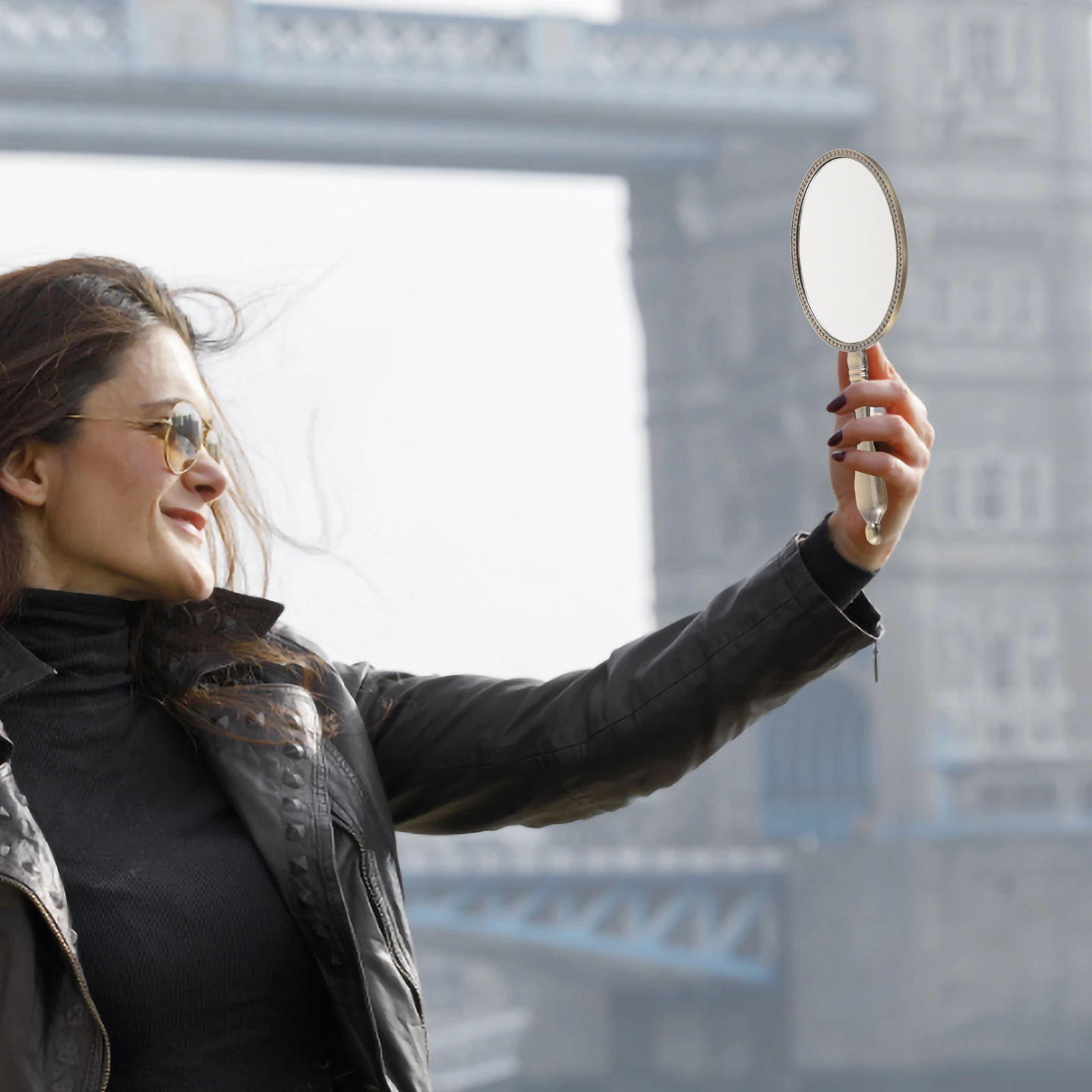 

Decorative Hand Mirror Practical Handheld Makeup Mirror for Women Travel Trip Compact Hand Mirrors with Handle