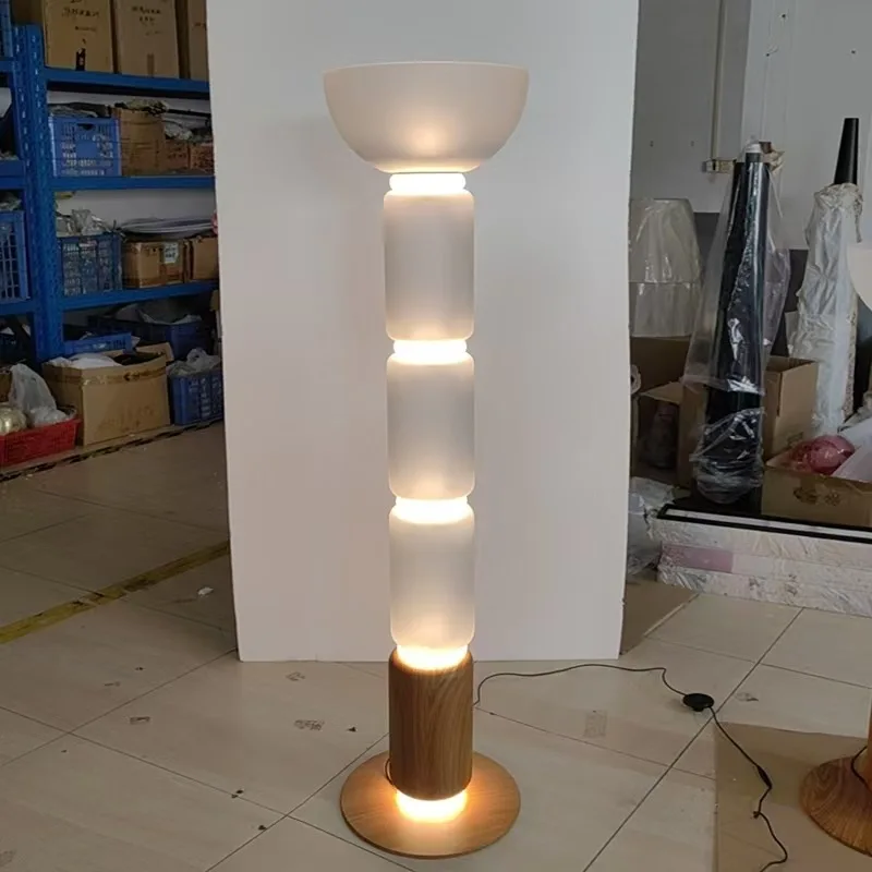 Nordic floor lamp creative modern simple sofa side study vertical table lamp