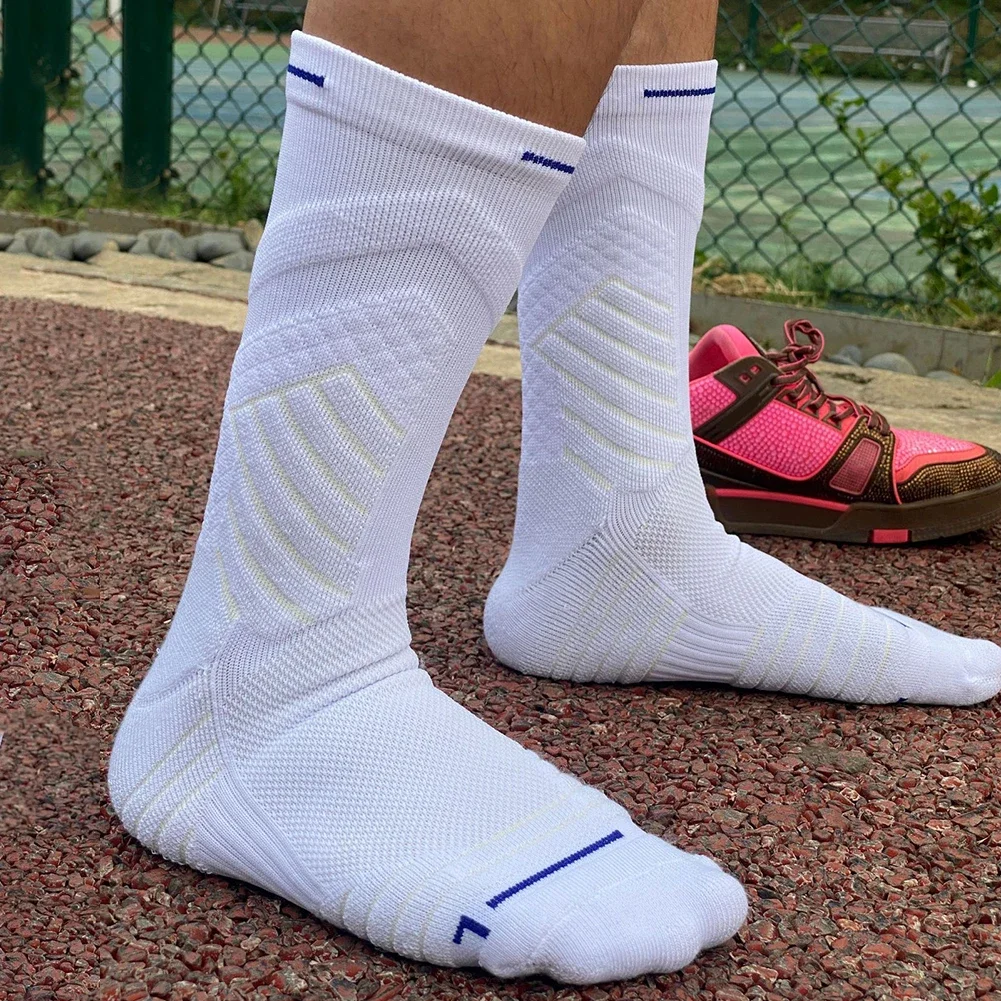 Men Sports Socks Athletic Running Socks Terry Sole Soft Hiking Socks Non Slip Comfy Trekking Socks Breathable for Running Riding