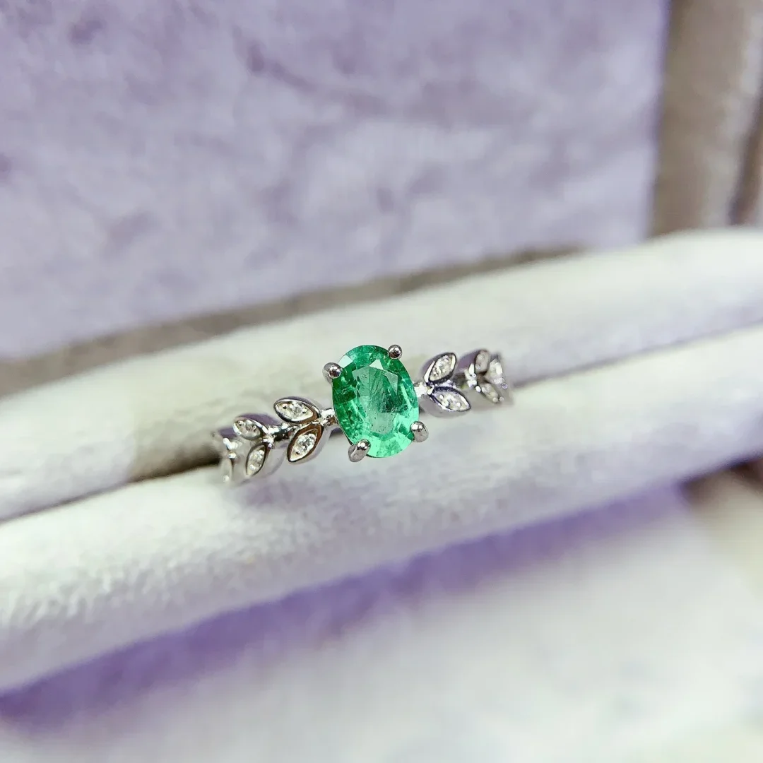 Natural Emerald Ring S925 Sterling Silver Exquisite Genuine Emerald Gemstone Fine Jewellery for Ladies Party Dating Gift