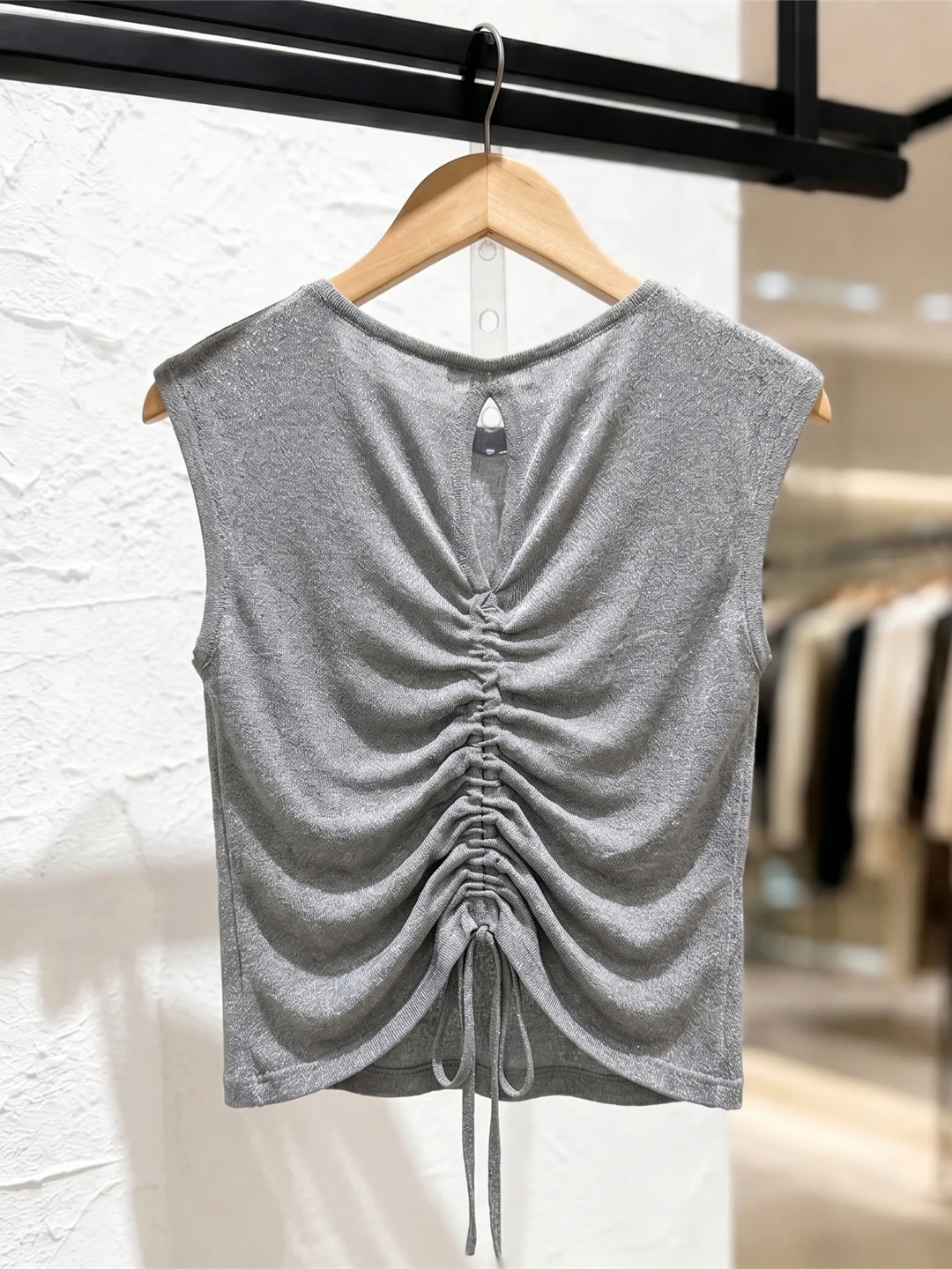 

Korean Style Color round Neck Sleeveless Knitted Ice Silk Top Summer Versatile Simple Color Vest for Women