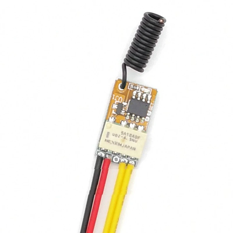 รีเลย์สัมผัสปุ่มประหยัดพลังงานขนาดเล็ก DC3.7V-12V 433MHz สมาร์ทโฮมสวิตช์ระยะไกลขนาดเล็ก