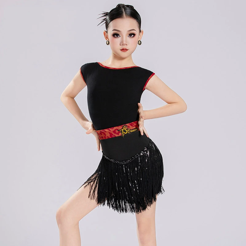 

Платье для выступлений по латиноамериканским танцам 2026 для девочек, черное, с открытой спиной, с бахромой, для самбы, ча-ча-ча, танго, для тренировок и выступлений на сцене, DN23156
