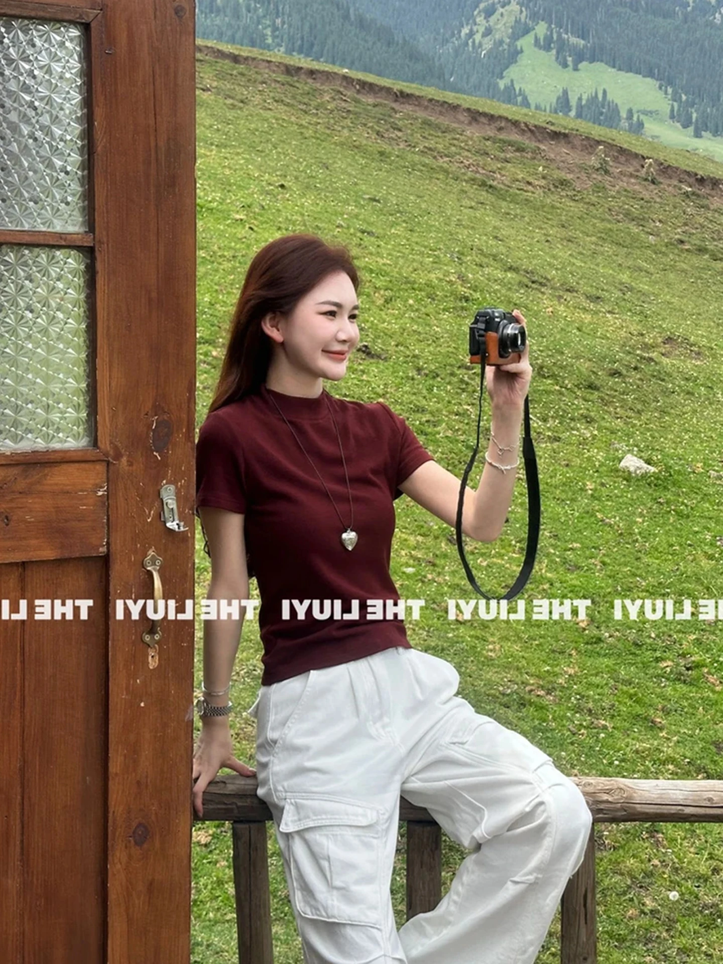 

Простая женская футболка с круглым вырезом и коротким рукавом, модный летний топ в стиле колор-блок, базовая модель для повседневной носки, корейская версия