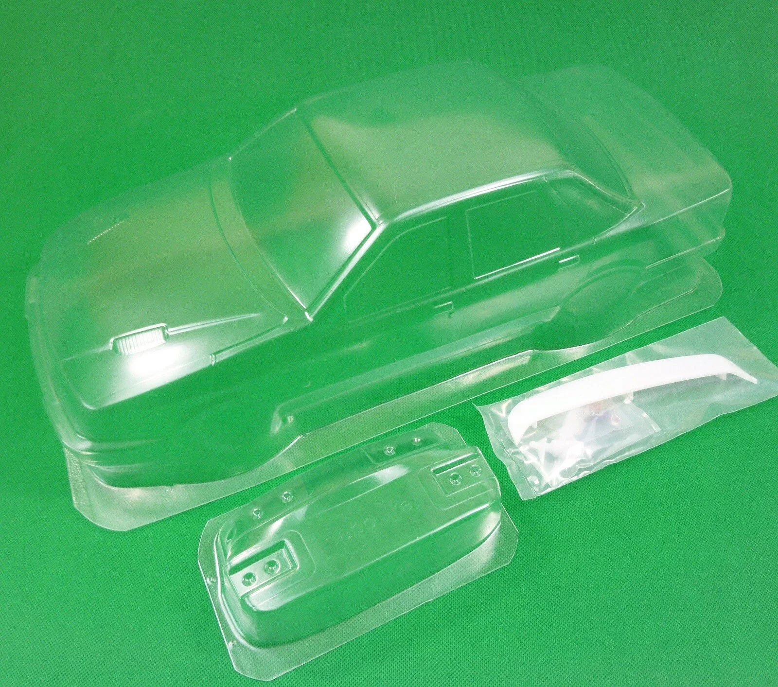 TC028 1/10 Sierra Sapphire RC Car Polycarbonate Clear Body Shell With Decal Sheet (257mm Wheelbase/190mm Width)