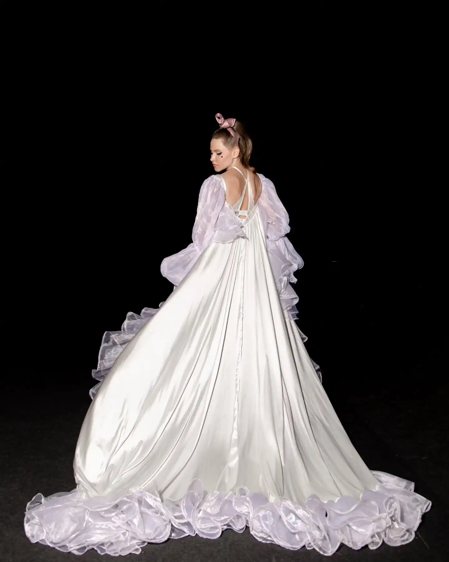 Sexy See Thru Illusion Evening Robes Chic Ruffled Tulle Long Bridal Dresses Women Long Sleeve Front Open Prom Dress Pregnancy