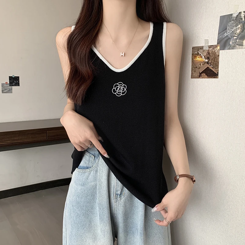 Summer New Flower Sweater Vest Women V-neck Casual Sleeveless Twist Knit Top Bottoming Waistcoat All-match Loose Pullovers