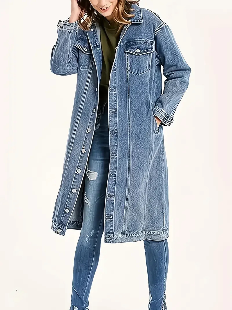 سترة نسائية كلاسيكية طويلة من قماش الدنيم بالإضافة إلى سترة فضفاضة بأكمام طويلة وأزرار من قماش الدنيم