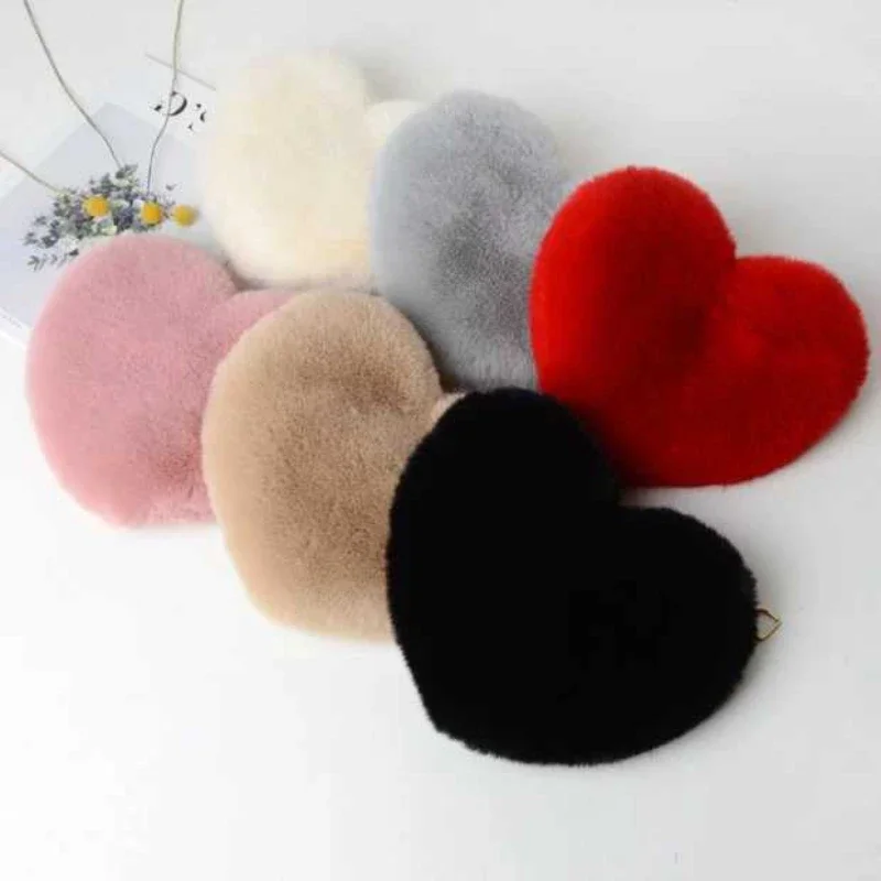 Love Bag New Valentine's Day Chain Plush Heart shaped Bag Female Diagonal Cross Bag Peach Heart shaped Love Small Bag Female