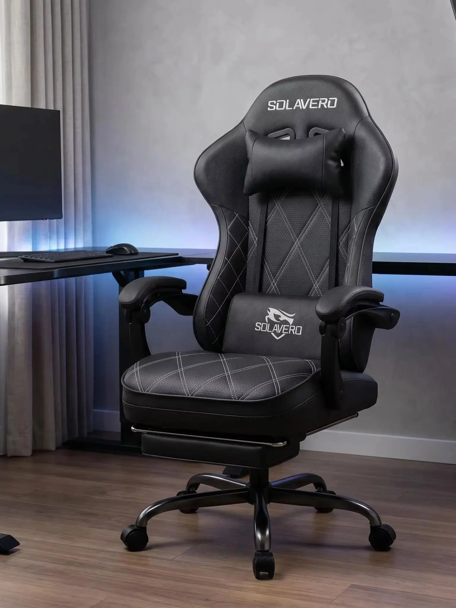 Ergonomischer Gaming-Stuhl mit Massage-Lendenwirbelstütze, 90 ° -135 °   Computer-Bürostuhl mit Liegefunktion, breiter, flügellosen Sitz, verbindbare Armlehnen, atmungsaktives PU-Leder, ausziehbare