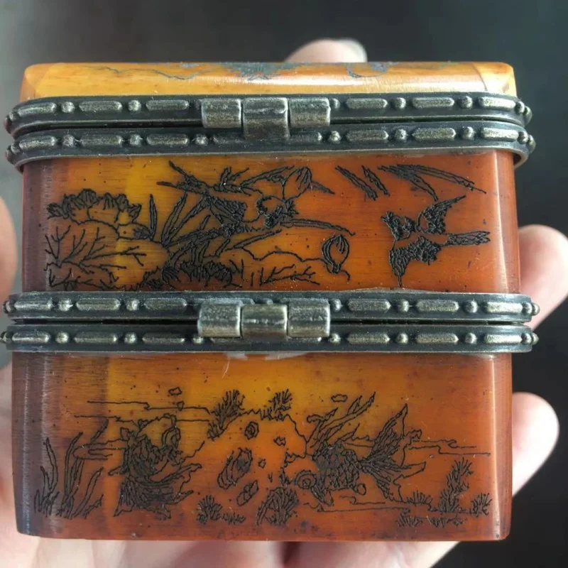 Tibetan Yak Bone Double-Layer Jewelry With Carved Floral Patterns, Classical Box, Antique-Style Decorative Ornament