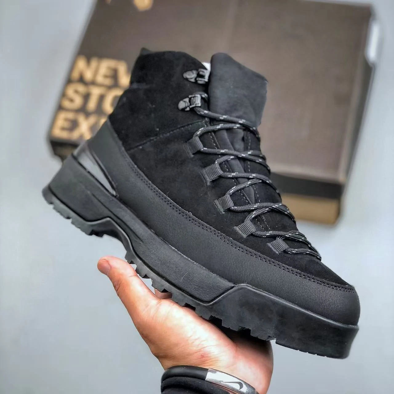 New Arrivals 2025 Best-Selling Unisex Breathable Premium Anti-Slip Walking Shoes Casual Shoes Very Good