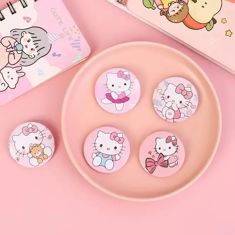 Sanrio-broches de Hello Kitty, figuras de Anime, bonitos dibujos animados, broche de PVC, figuras Q, artículos de mercancía de Anime, decoración,