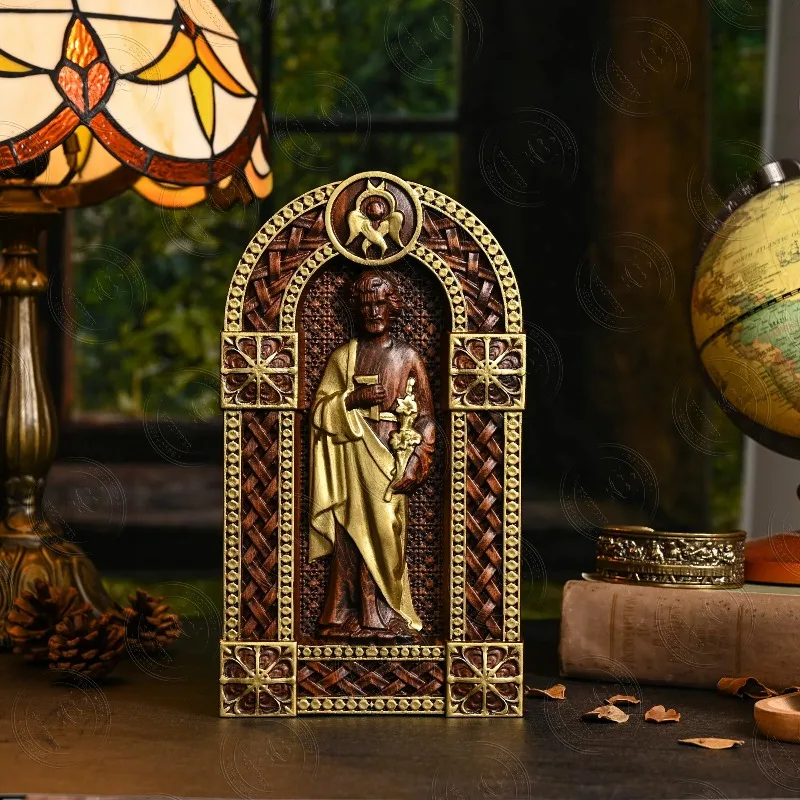 

Креативные рождественские настольные украшения из массива дерева с резьбой, декорации для дома