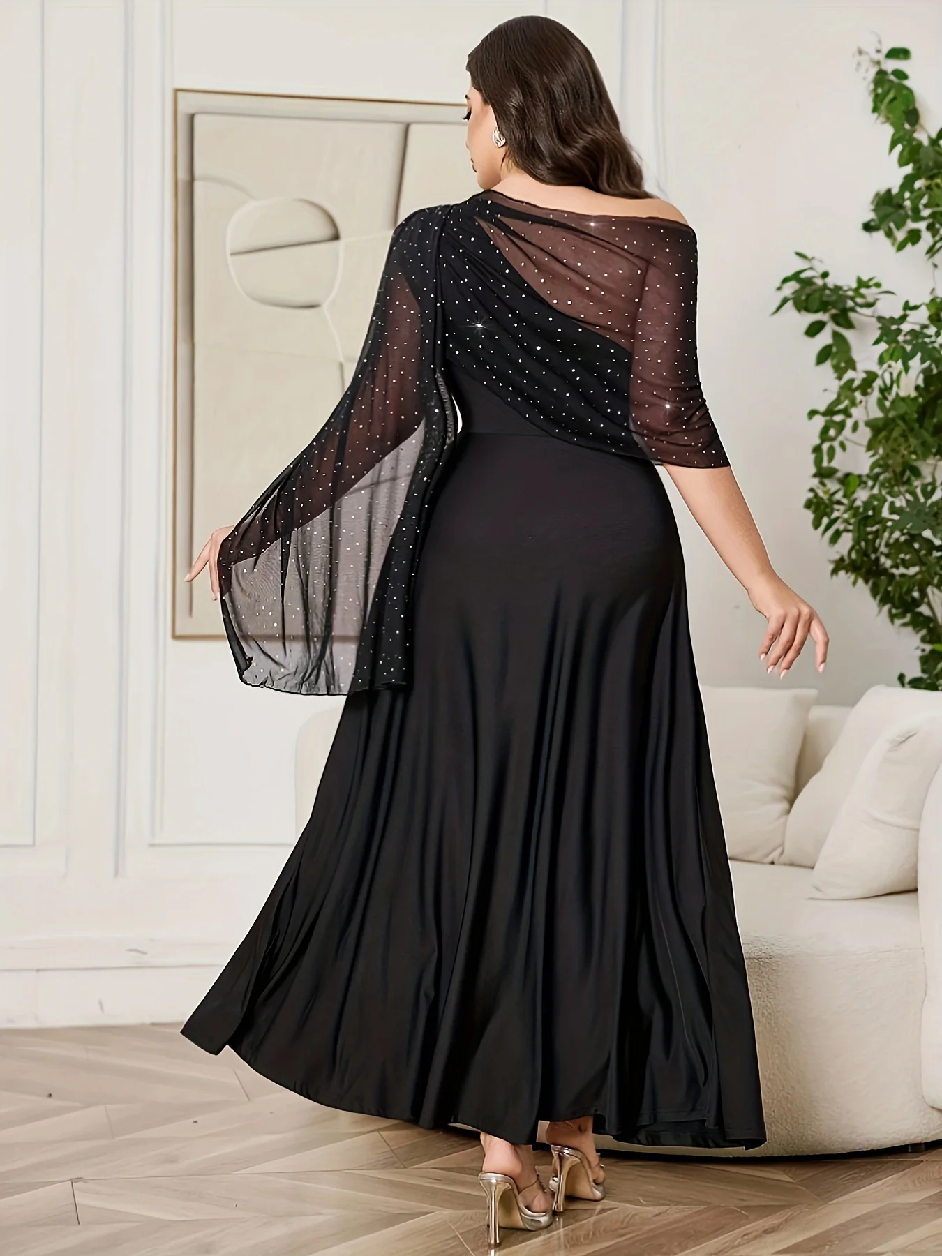Large Elegant Solid Color Dress - Image 2