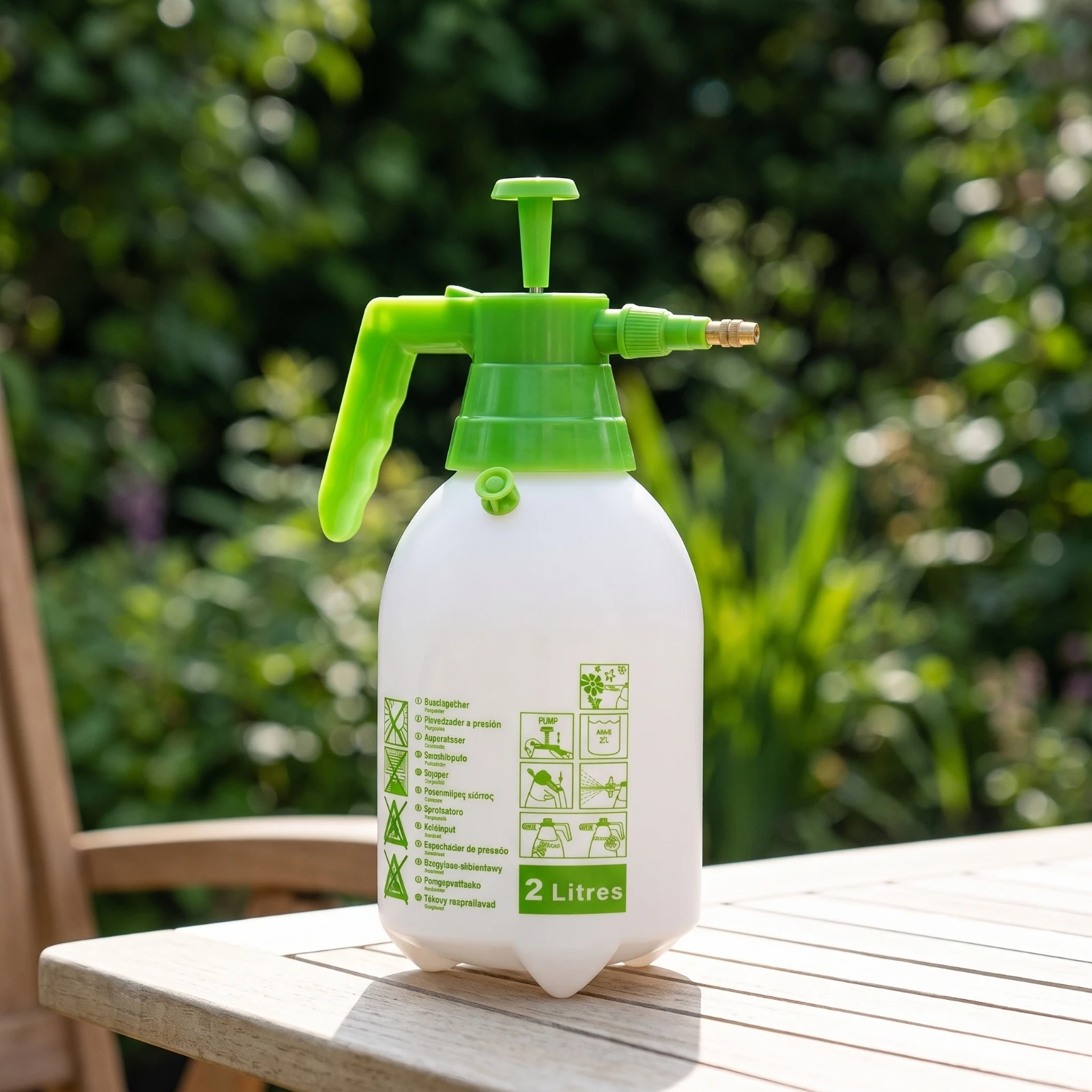 Handheld Pressure Sprayer Adjustable Sprayer with Brass Nozzle Portable for Gardeners, Gardening, Plant Care