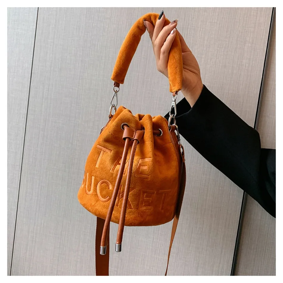 

2026 Autumn and Winter new velvet fashion letter bag candy color single shoulder crossbody handheld bucket bag cell phone bags