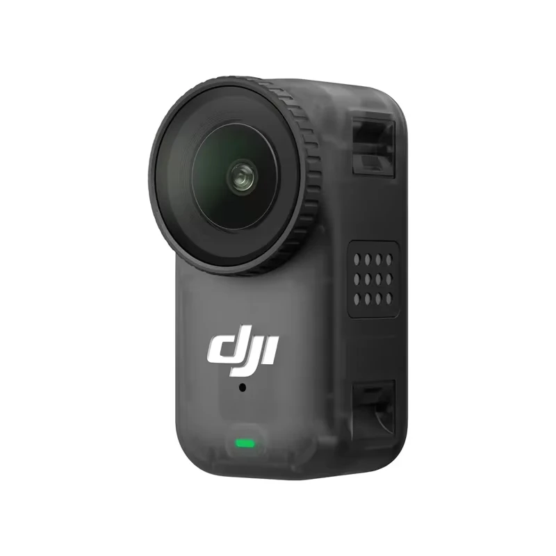 DJI Osmo Nano Standard Combo (64 ГБ/128 ГБ), датчик 1/1,3 дюйма, 4K/60 кадров в секунду и 143 °   Широкофункциональные двойные микрофоны DJI с прямым подключением
