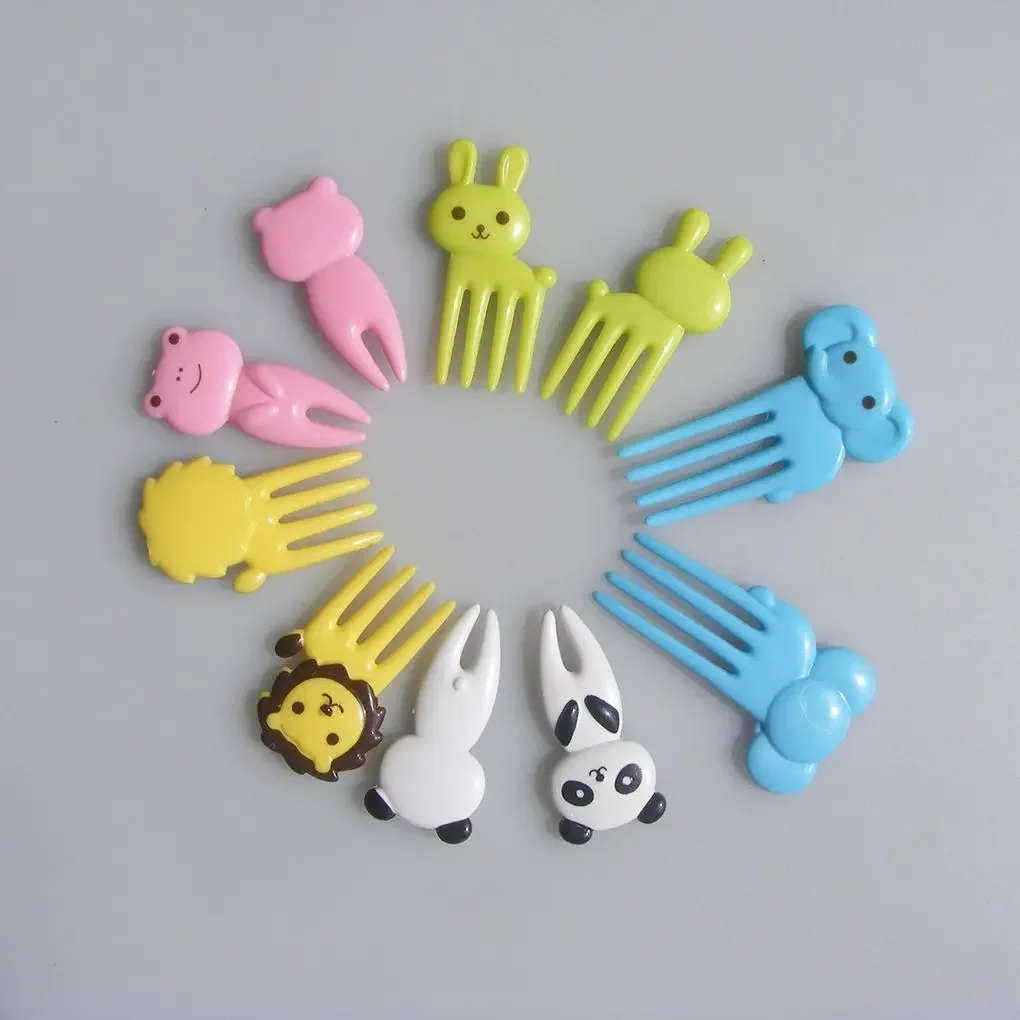 Animal Farm Fruit Fork Mini Cartoon Children Snack Cake Dessert Food Fruit Pick Toothpick Bento Lunches Party Decor Random Color