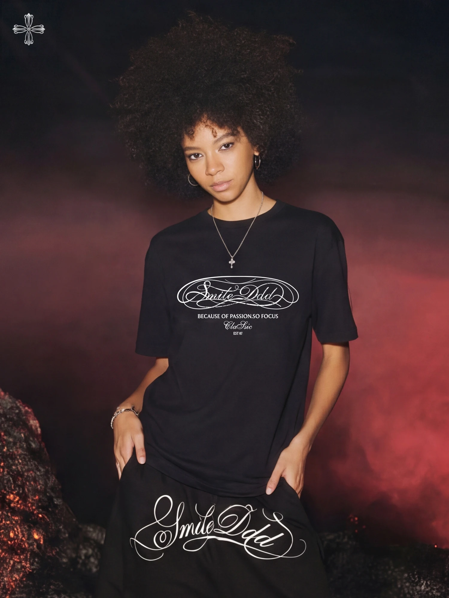 

Slim Fit Short Sleeve T-Shirt round Neck Street Dance Style Comfortable Cotton Casual Wear for Women Soft Breathable Sweat Ab...