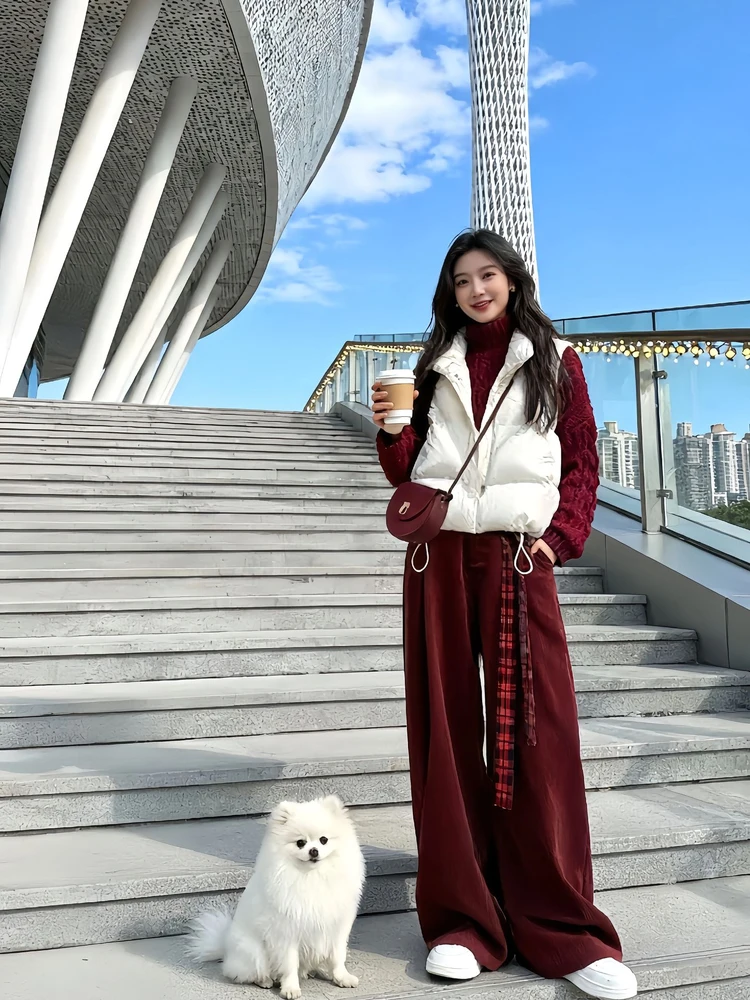 

Fashionable plus Size Women's Set Winter 2026 New College Style Vest Wide Leg Pants Three Piece Set Casual Lazy Style