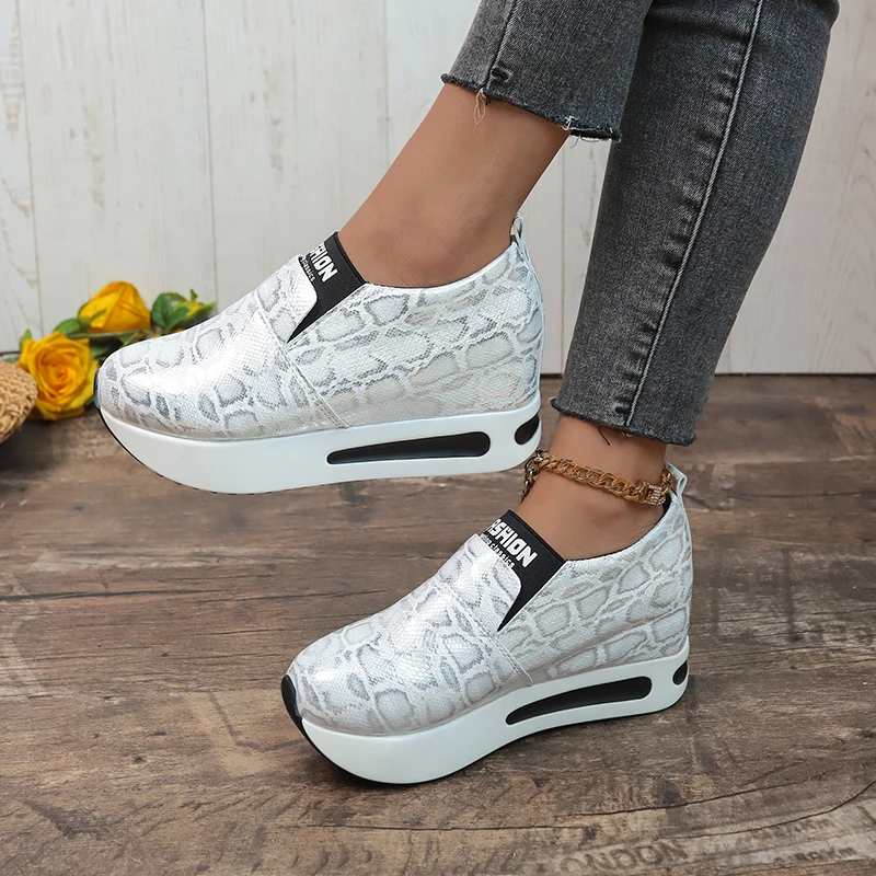 Damskie metaliczne sneakersy z – Women Shoes Size Chart recenzja i cena