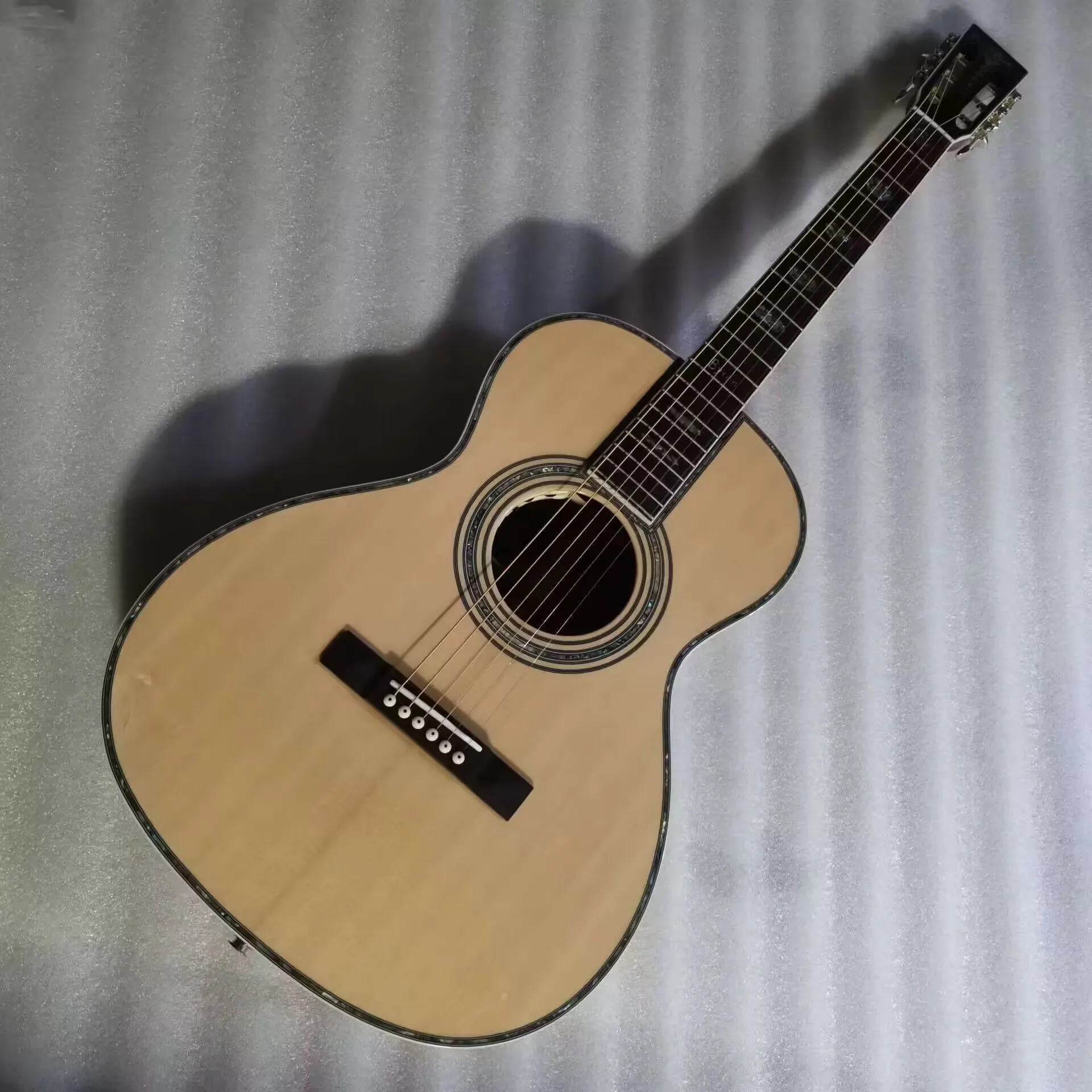 custom handmade parlor guitar with soundhole eq OO solid top best quality professional small guitar with slot headstock