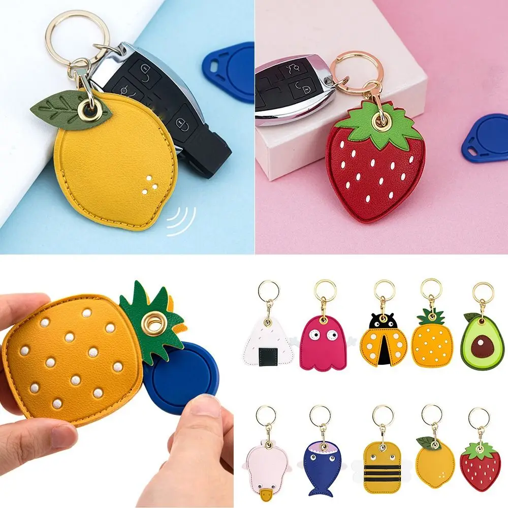 Funda protectora de cuero para Airtag, cubierta de tarjeta de Control de acceso con llavero, portatarjetas de insignia de fruta de dibujos animados