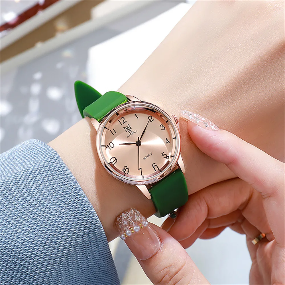 

UTHAI Watch For women simple digital quartz watch casual silicone Ladies' wrist watch