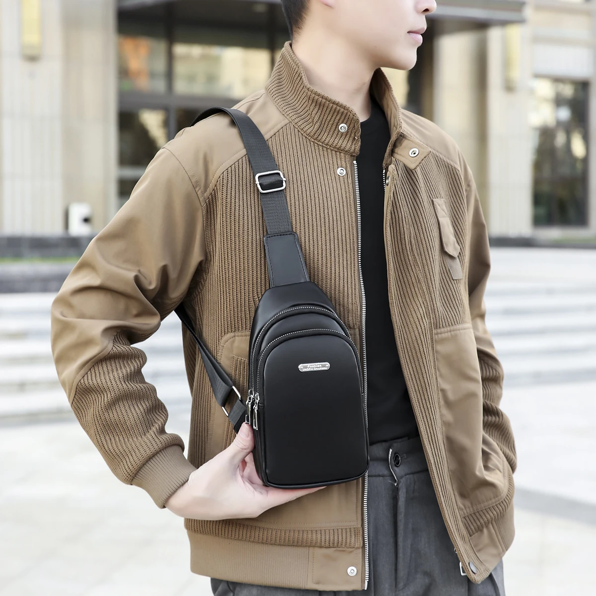 

Men's simple and stylish PU single shoulder crossbody bag bolsos para hombre sling bag сумка через плечо sacoches hommes 슬링백