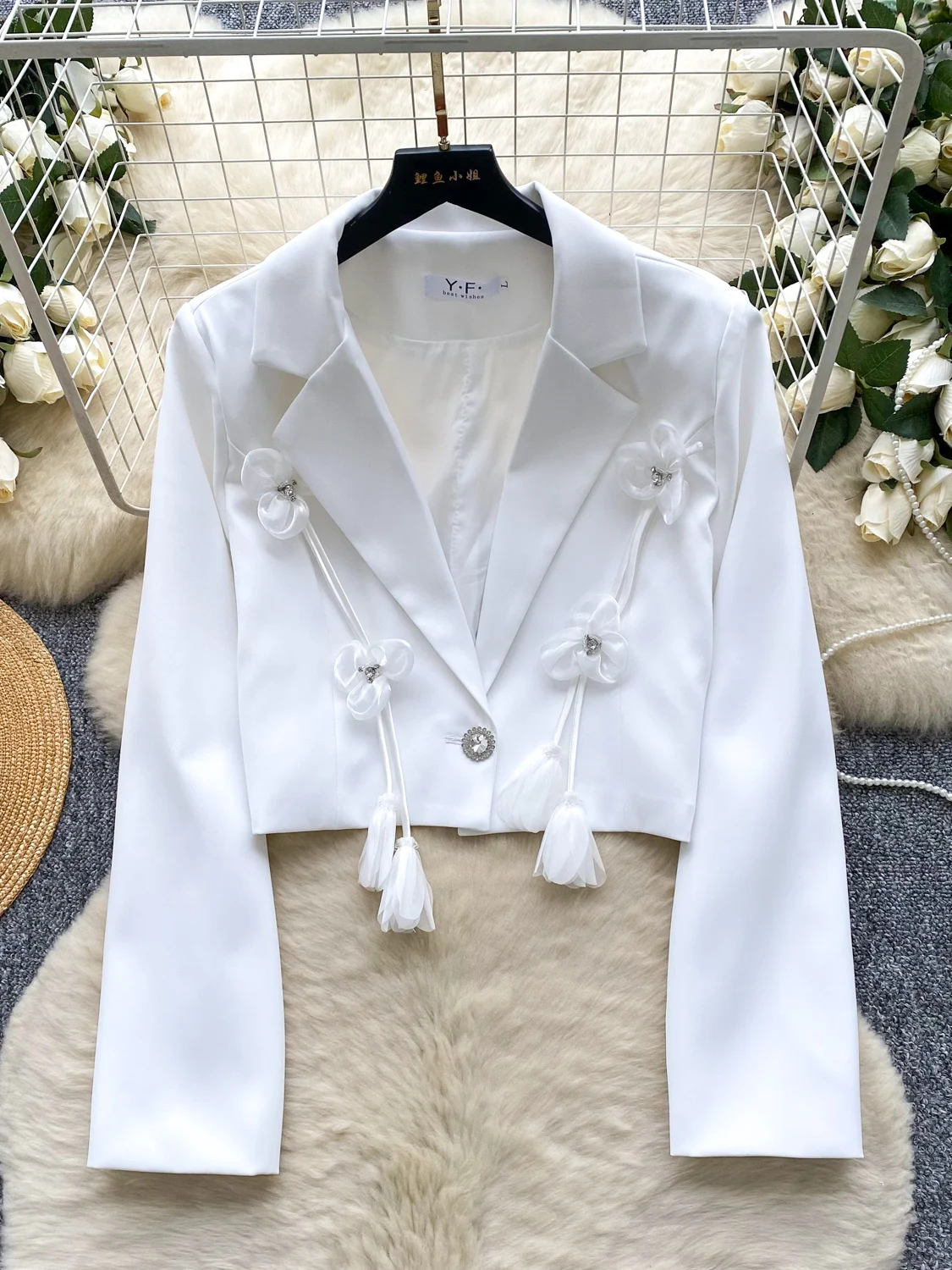 

Ele Diamond Embedded Flower Suit Collar ort Jaet Women's Faionable Versatile Autumn 2025 New Sle Commute Loose Fit