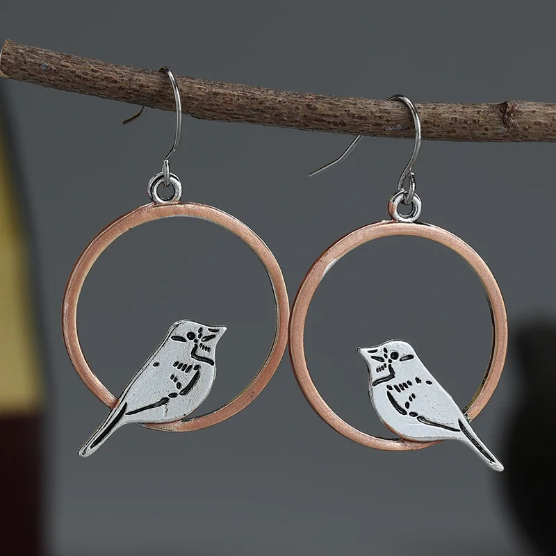 Vintage Rose Gold Silver Color Round Metal Geometry Carving Small Bird Dangle Earrings for Women Jewelry