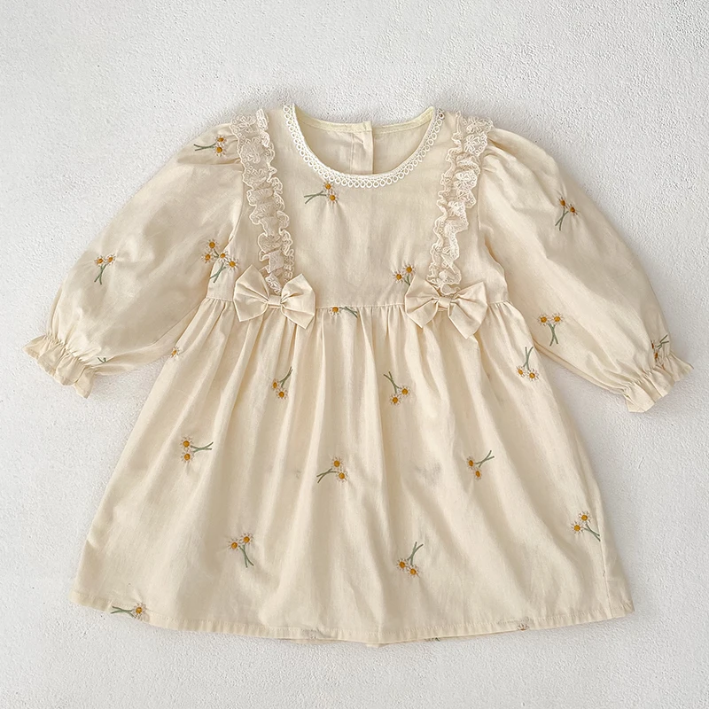 Autumn Embroidery Flower Dress 2-7Yrs Girl Party Dress Long Sleeved Cotton Kids Princess Dresses Children Clothes Sister Dress