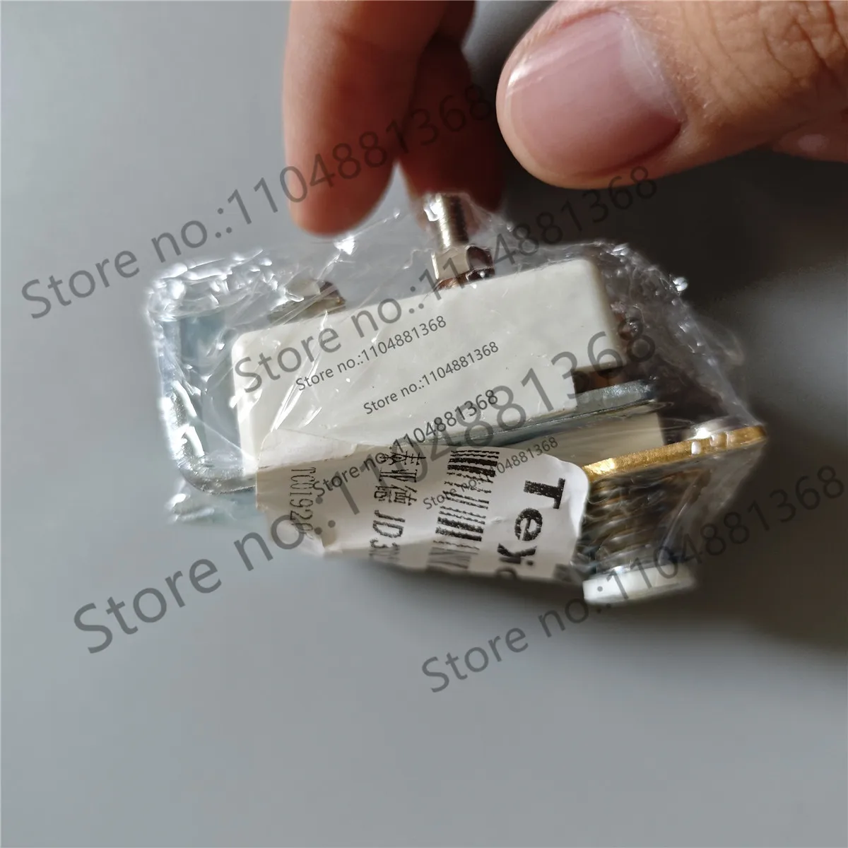Yutong King Long Bus retarder general relay control box dynamic and static contact with white seat standard