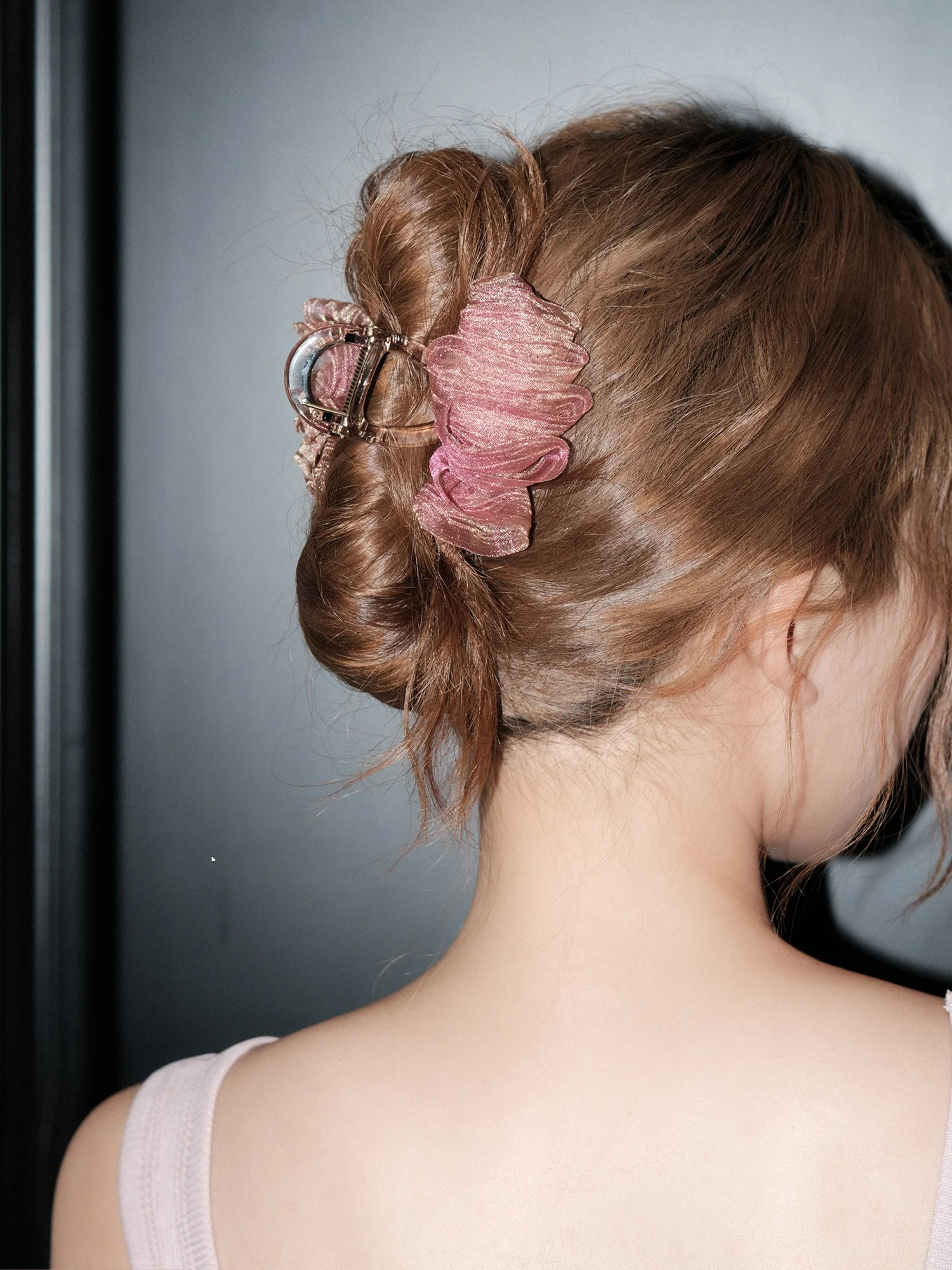 presilha-de-cabelo-com-design-original-delicada-e-elegante-dobravel-para-usar-atras-da-cabeca-acessorio-de-cabelo-moderno
