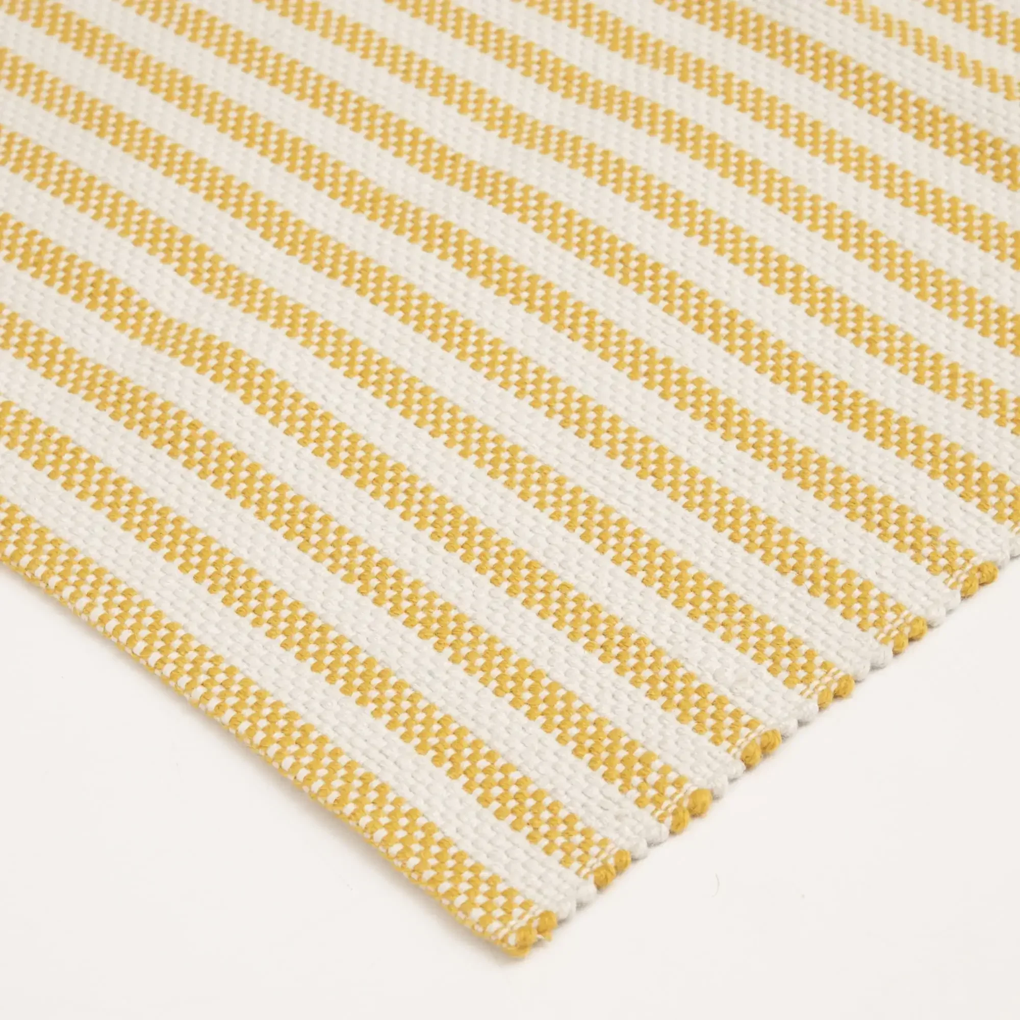 Amarelo Stripe Layering tapete, Home Decor coleção, 24 "x 36"